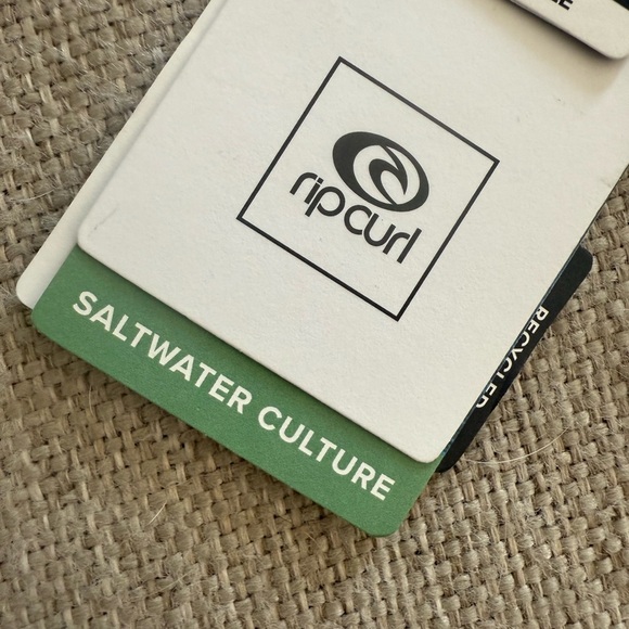 Rip Curl Reversible Colorful Tie-Dye Hawaiian floral Bikini Set - M / L - Picture 7 of 9